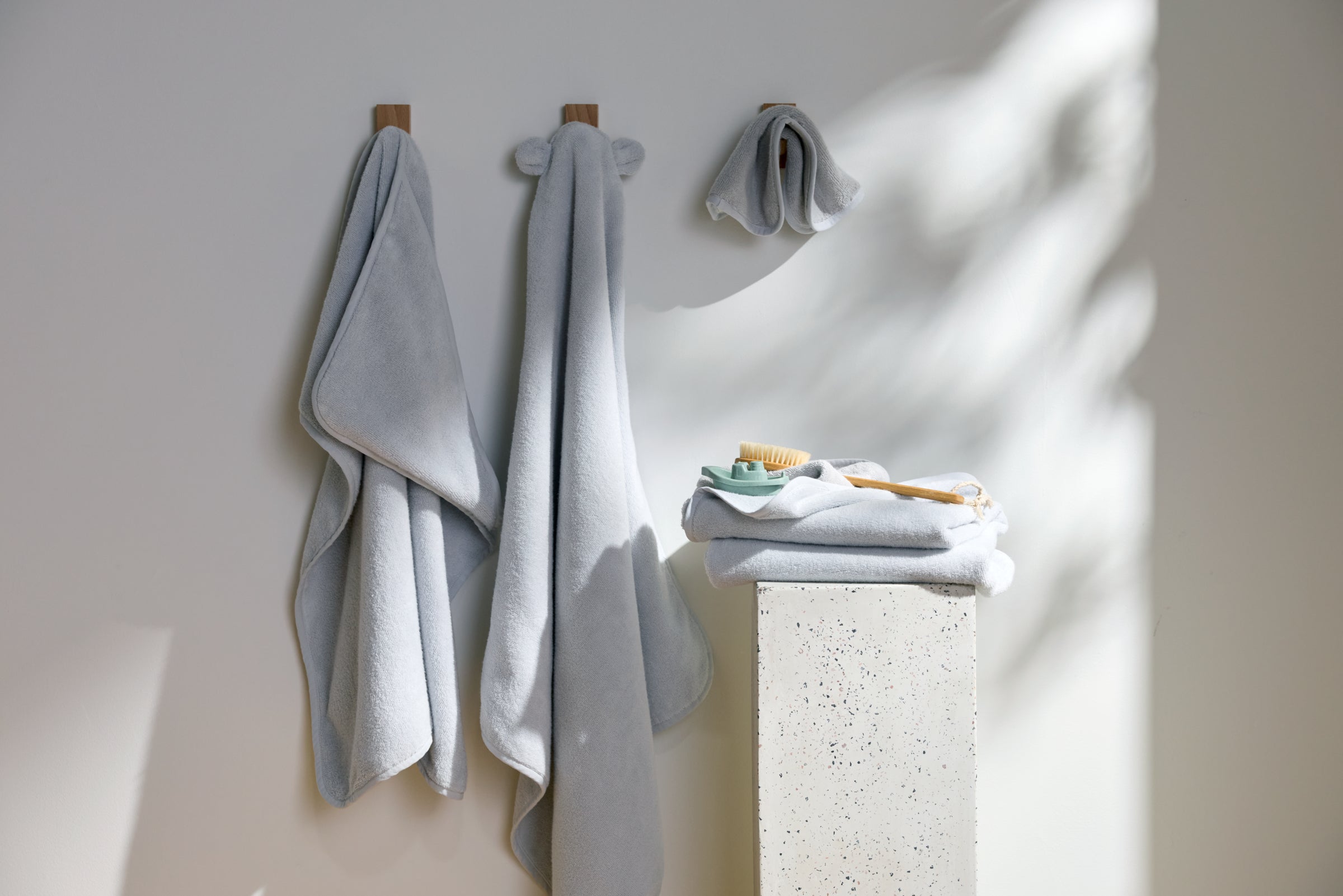 Organic Hooded Toddler Towel with Ears (Sky)